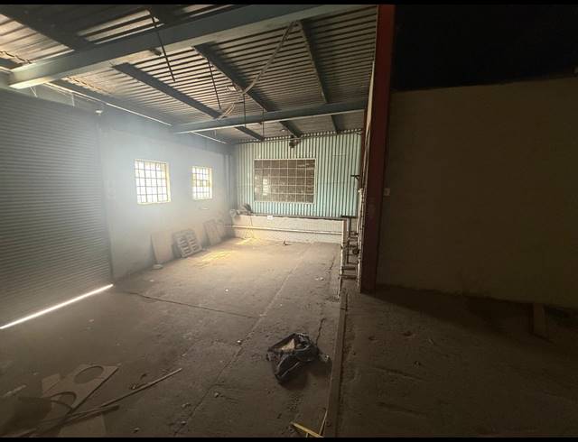 800M² WAREHOUSE TO LET IN ALRODE